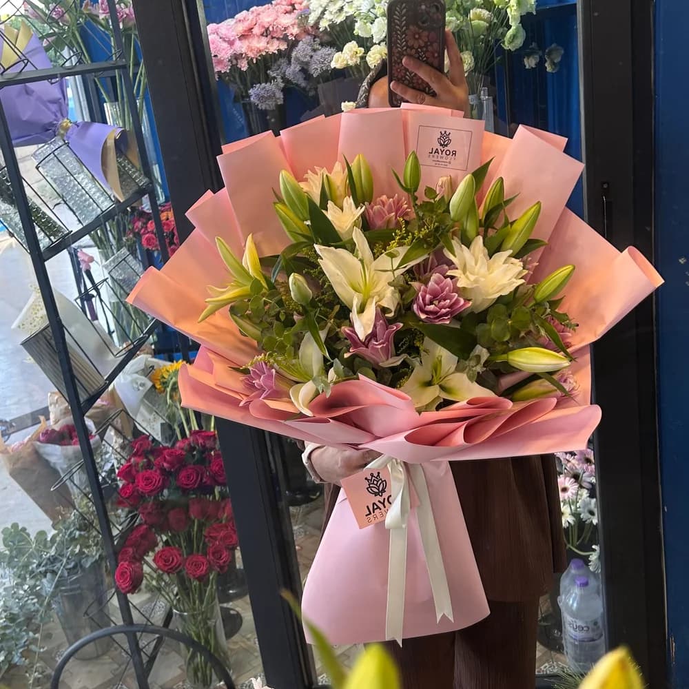 Pembe Beyaz Lilyum Buketi